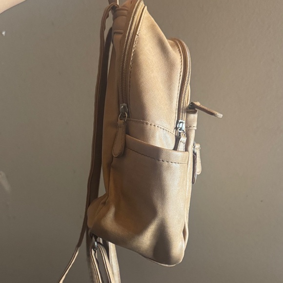 Tan Backpack by MultiSac - Picture 4 of 6